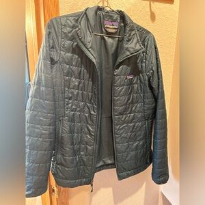 Women’s Nano Puff in Emerald Green - minimal use, maybe wore five times.